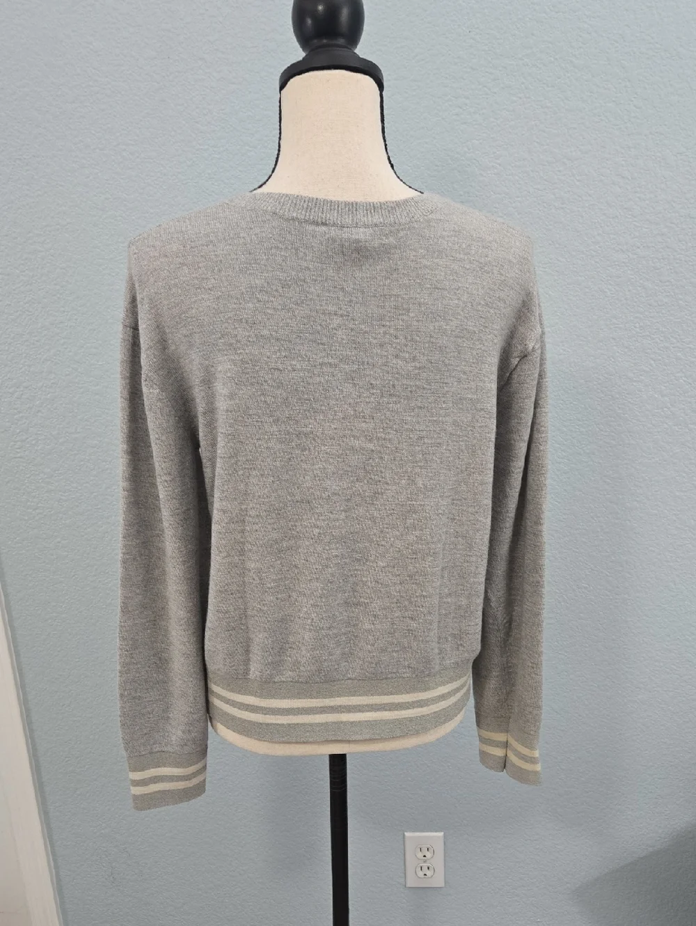 RAG & BONE Be Kind Reflective Light Gray Crewneck Sweater Striped Hem Sz MED - Picture 7 of 9
